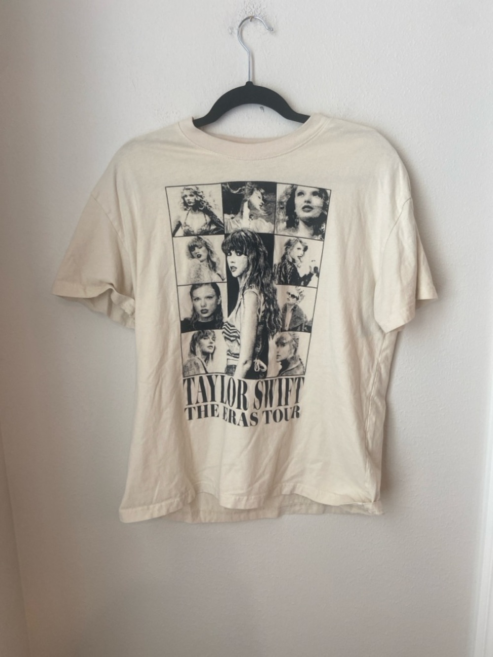 Taylor Swift Eras Tour T-Shirt Cream Graphic Tee Concert Merch Size M